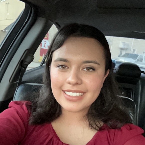 Meet your Posher, Grace - Picture 1 of 2